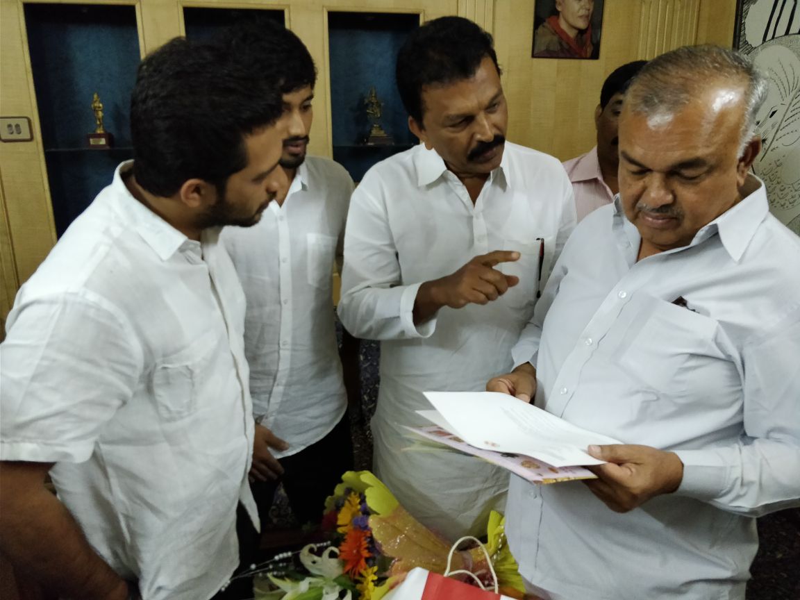 ಕಠಿಣ ಕ್ರಮಕ್ಕೆ ಕಾಂಗ್ರೆಸ್ ನಿಯೋಗದಿಂದ ಗೃಹ ಸಚಿವರಿಗೆ ಮನವಿ